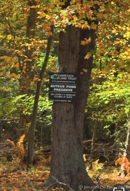 79 Mayfair Road Fairfield CT 06824