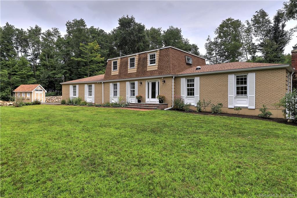 33 North Humiston Drive Bethany CT 06524