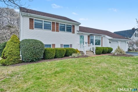 6 Benjamin Road Groton CT 06355