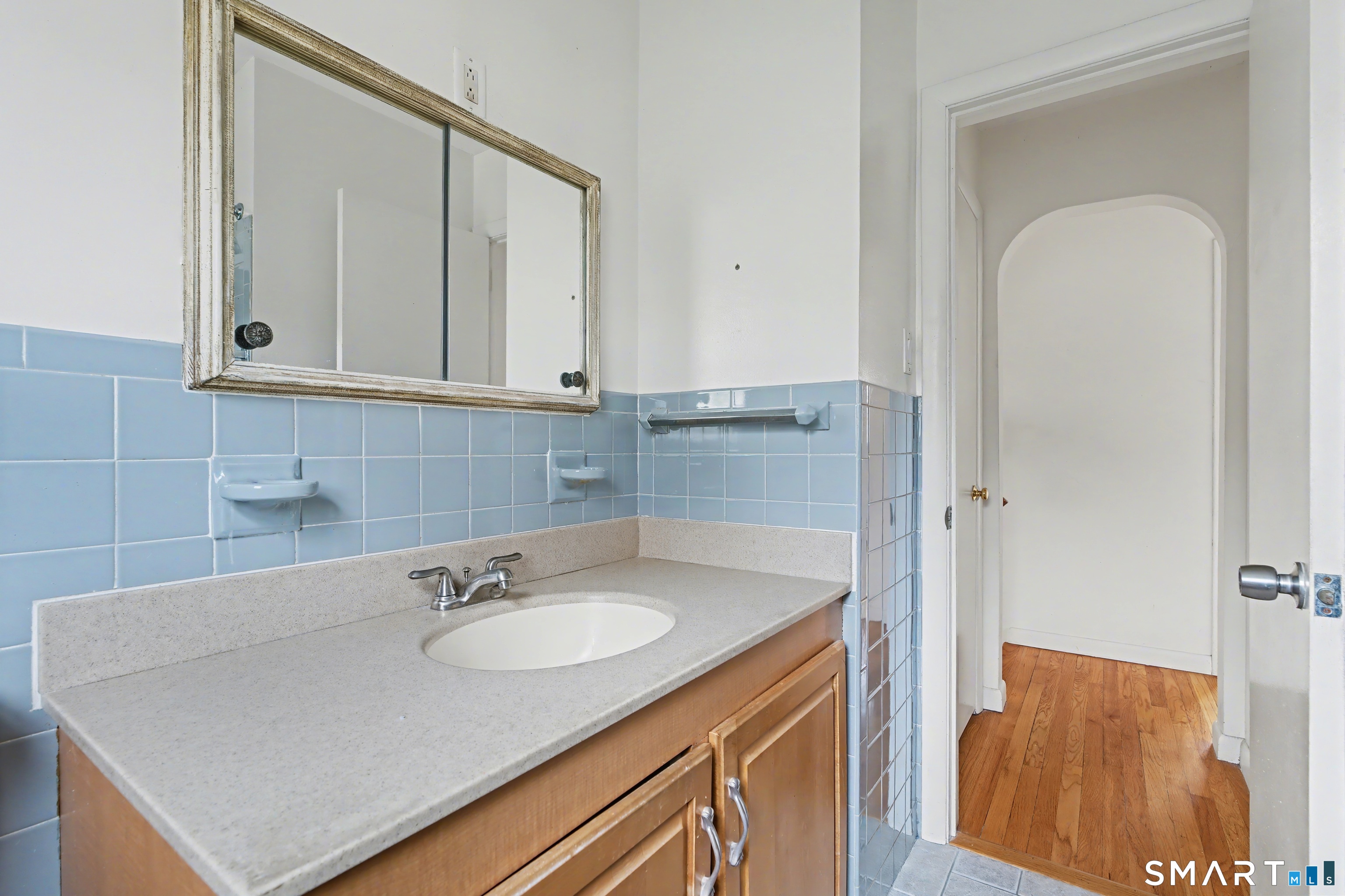 6 Benjamin Road Groton CT 06355