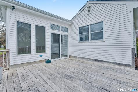 6 Benjamin Road Groton CT 06355