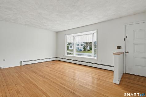 6 Benjamin Road Groton CT 06355