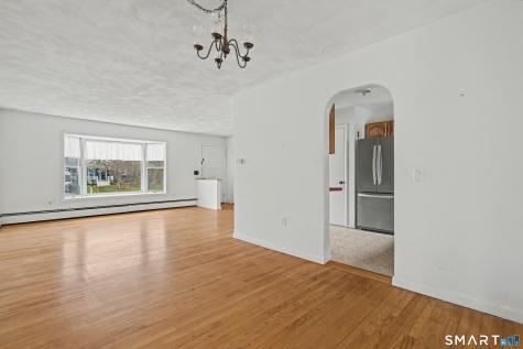 6 Benjamin Road Groton CT 06355