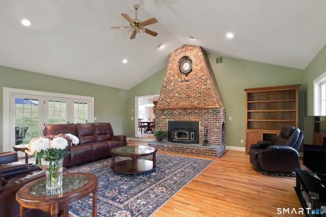 671 Jacob Road Southbury CT 06488