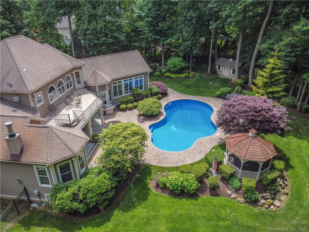 22 Red Fern Ridge Shelton CT 06484
