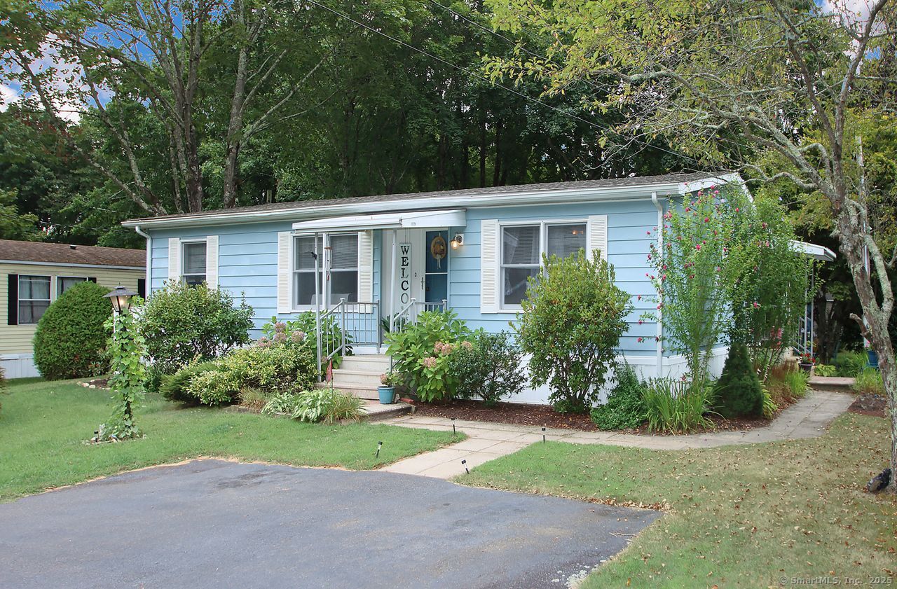 6 Country Club Trail Killingworth CT 06419