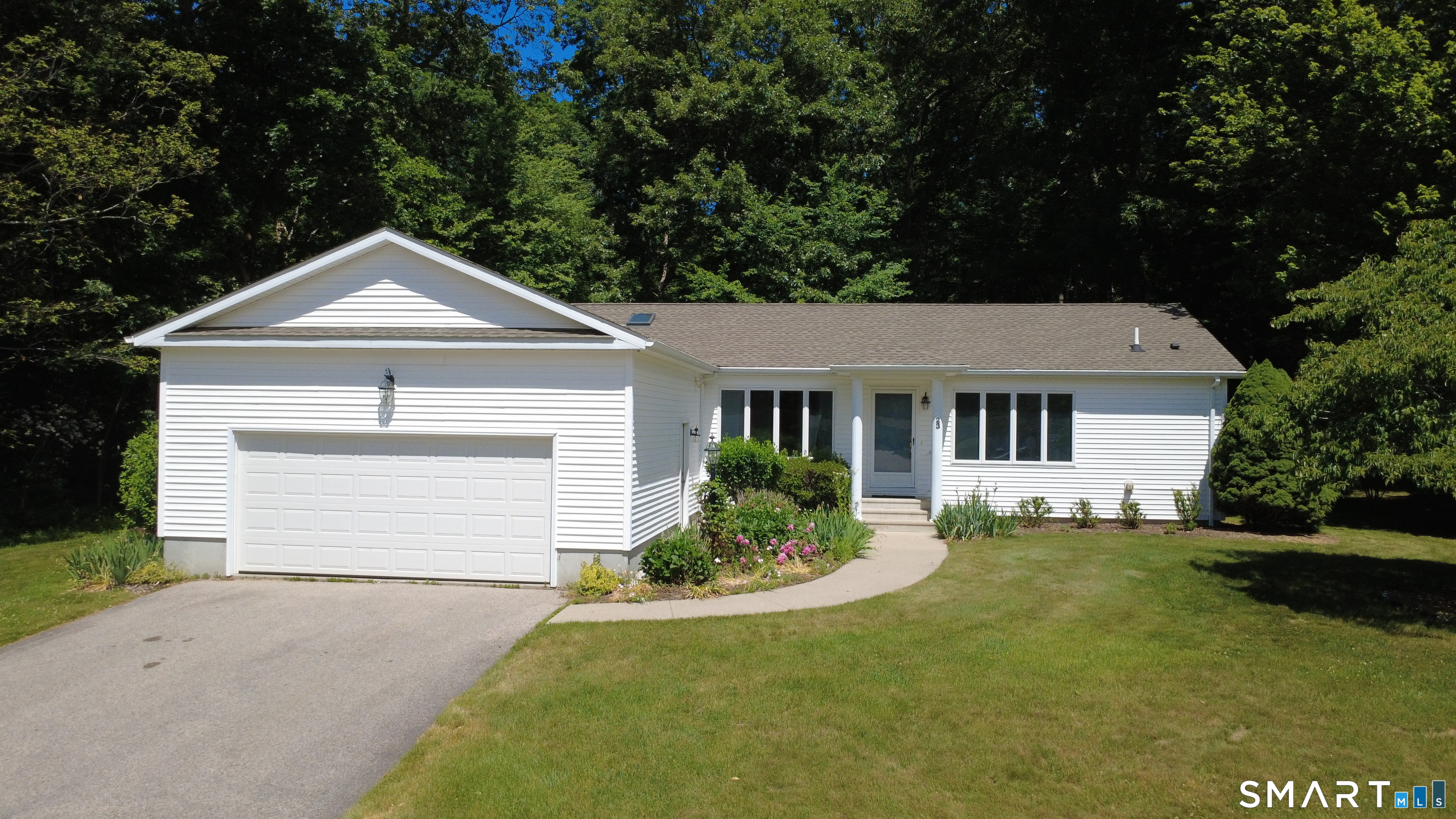 23 Hillcrest Drive Montville CT 06382