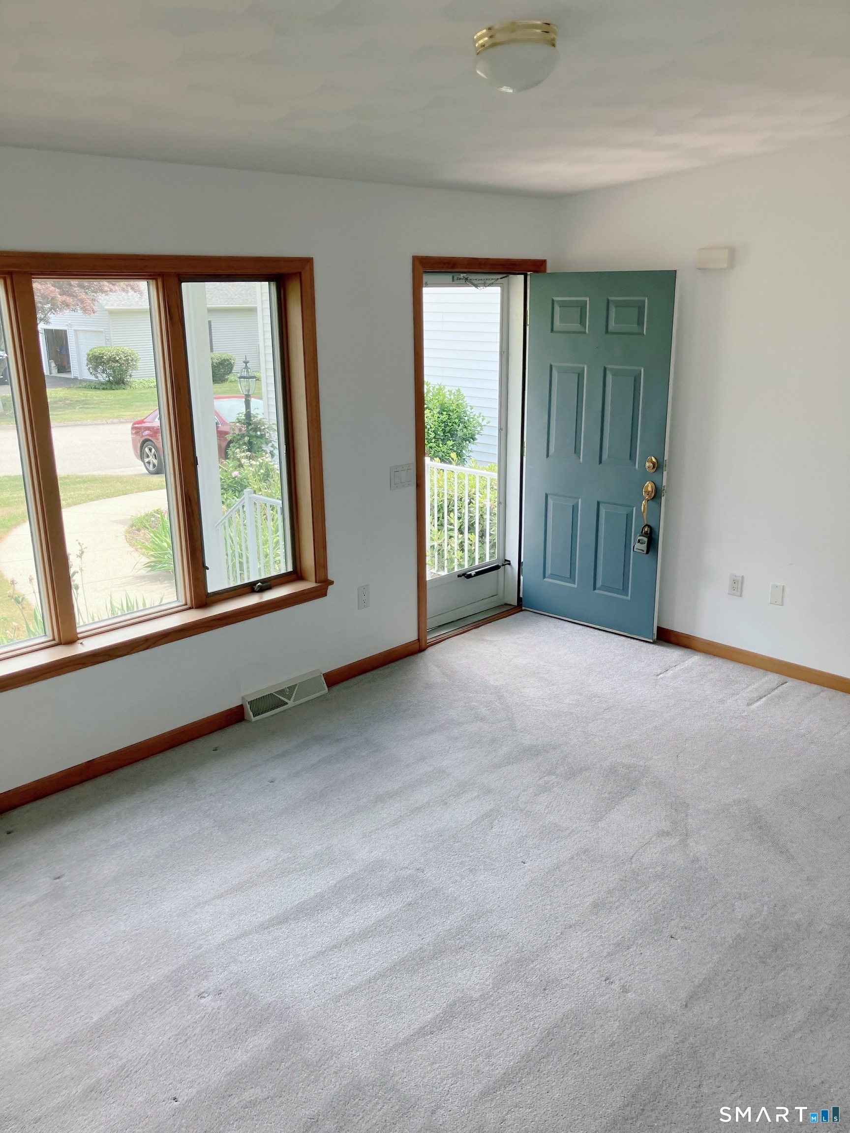 23 Hillcrest Drive Montville CT 06382