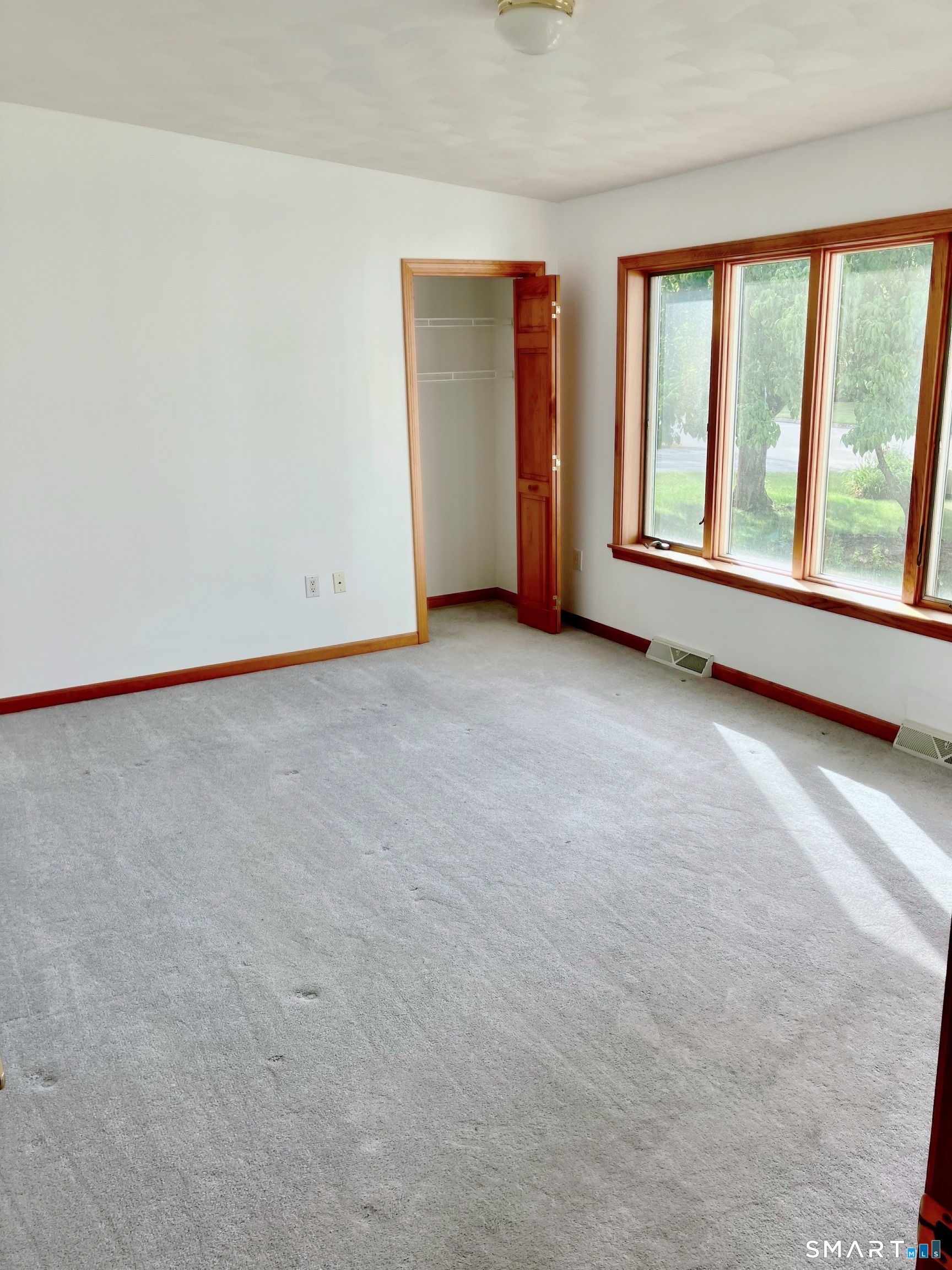 23 Hillcrest Drive Montville CT 06382