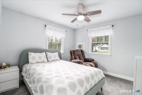 4 Farrell Road Newtown CT 06470