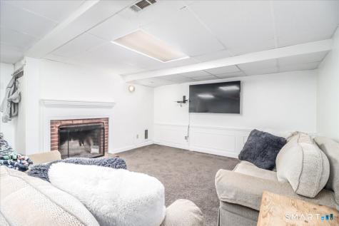 4 Farrell Road Newtown CT 06470