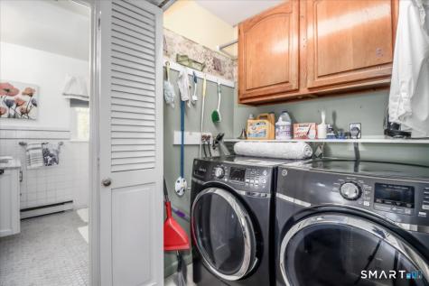 4 Farrell Road Newtown CT 06470