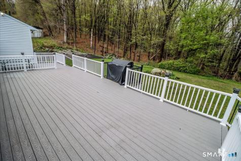 4 Farrell Road Newtown CT 06470