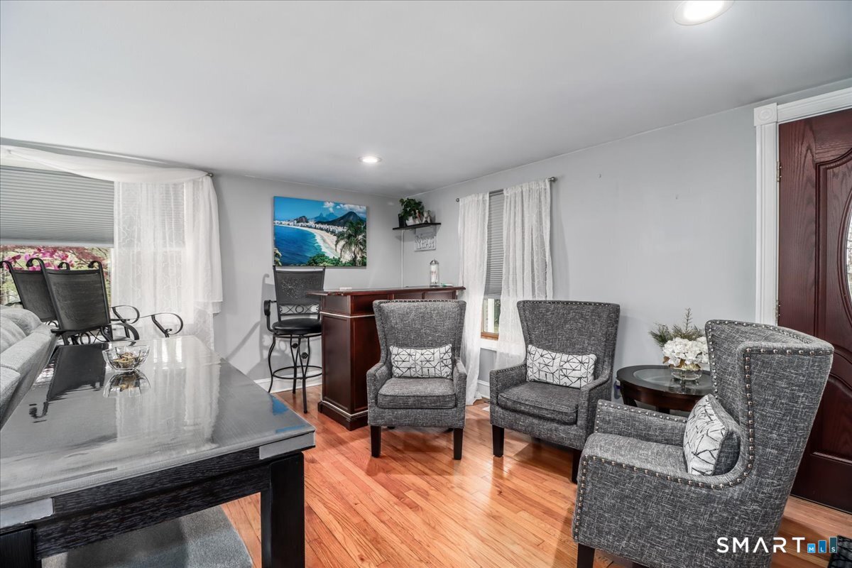 4 Farrell Road Newtown CT 06470