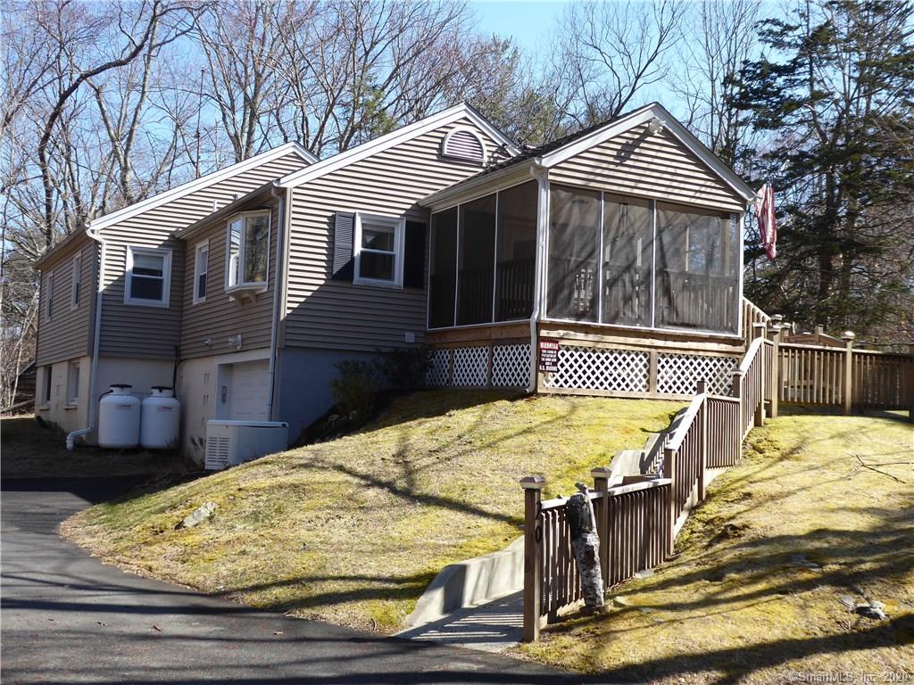 20 Little Diet Road Monroe CT 06468