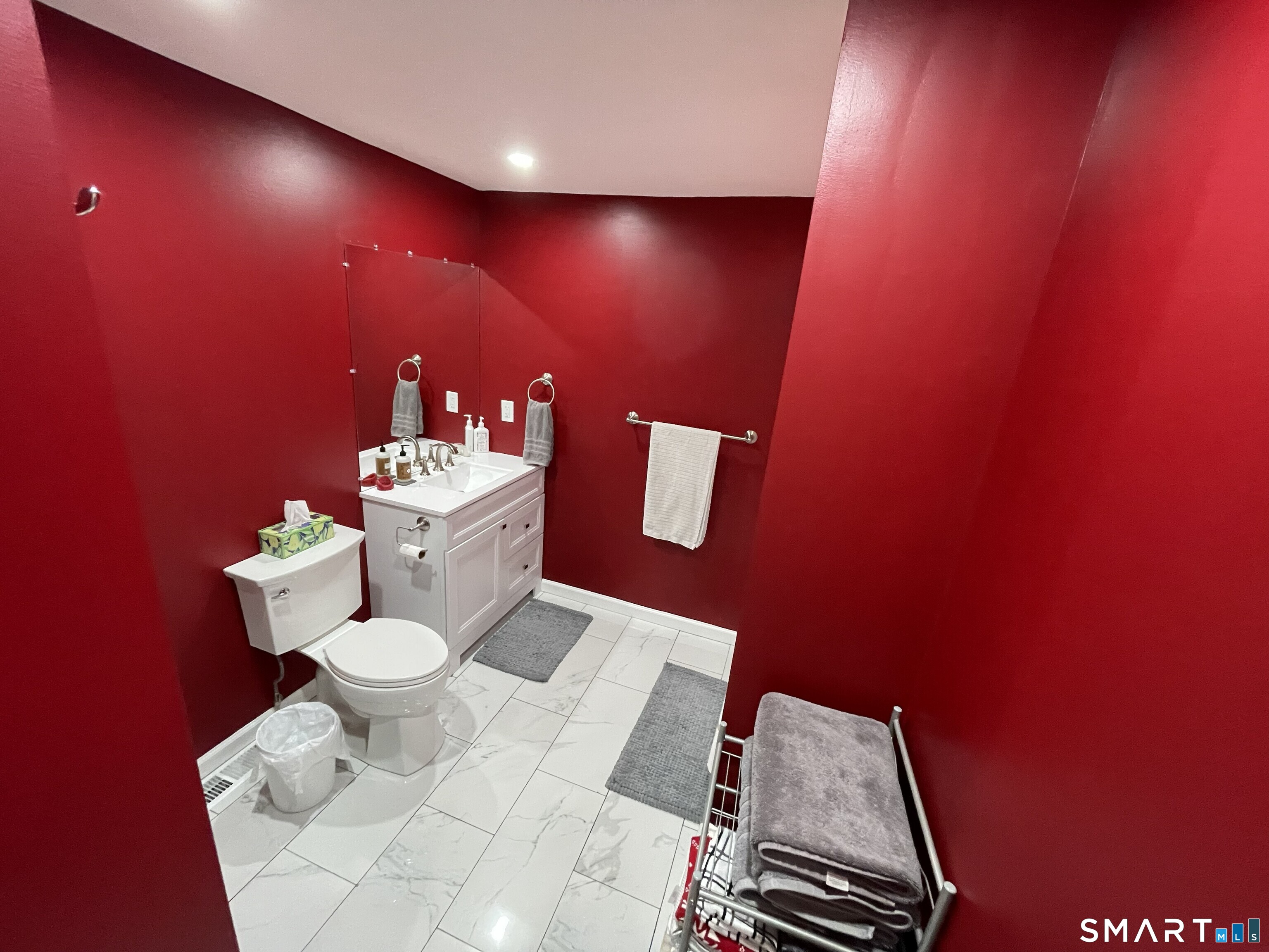 82 Bingham Street Bristol CT 06010
