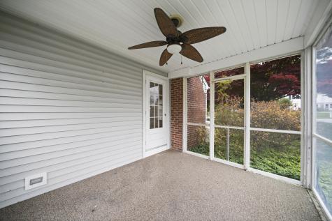 5 Wiemes Court Waterford CT 06385