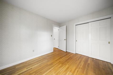 5 Wiemes Court Waterford CT 06385