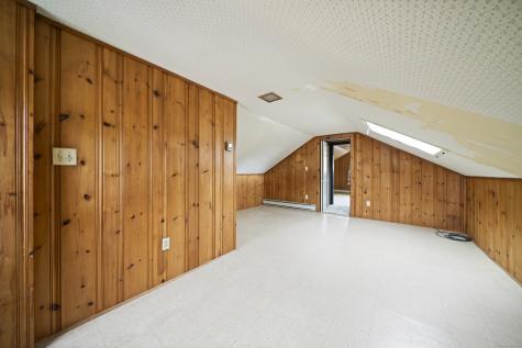 5 Wiemes Court Waterford CT 06385