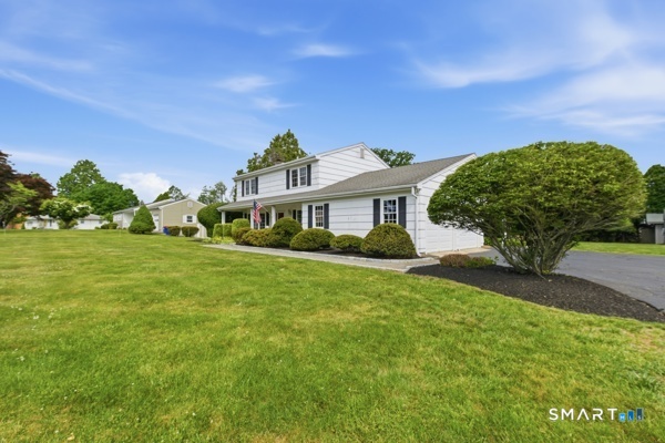 19 Zephyr Road Trumbull CT 06611