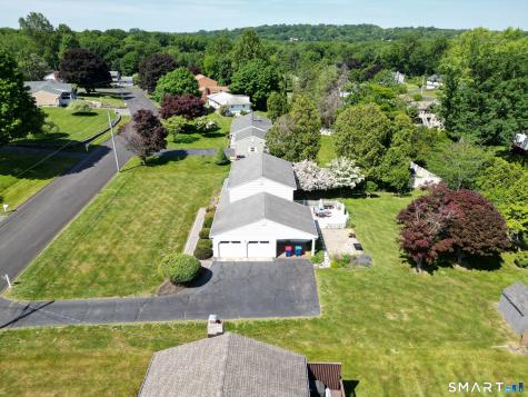 19 Zephyr Road Trumbull CT 06611