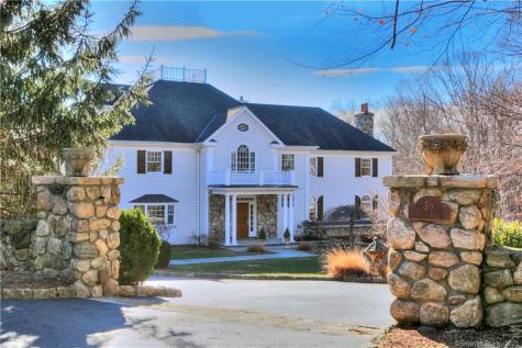59 Fawn Lane New Canaan CT 06840
