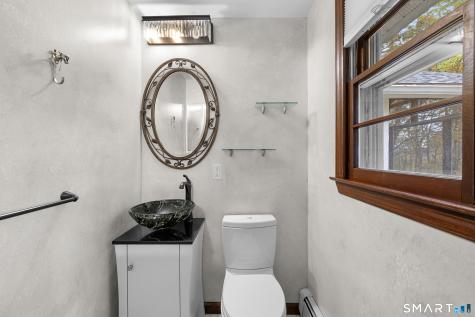 7 Carriage Lane Danbury CT 06810