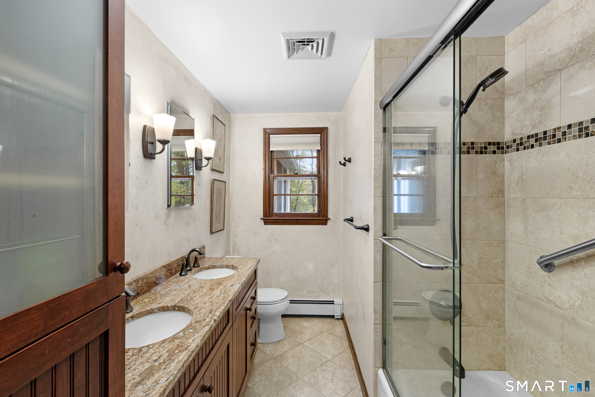 7 Carriage Lane Danbury CT 06810
