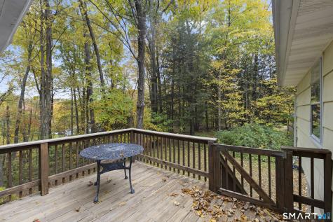 7 Carriage Lane Danbury CT 06810