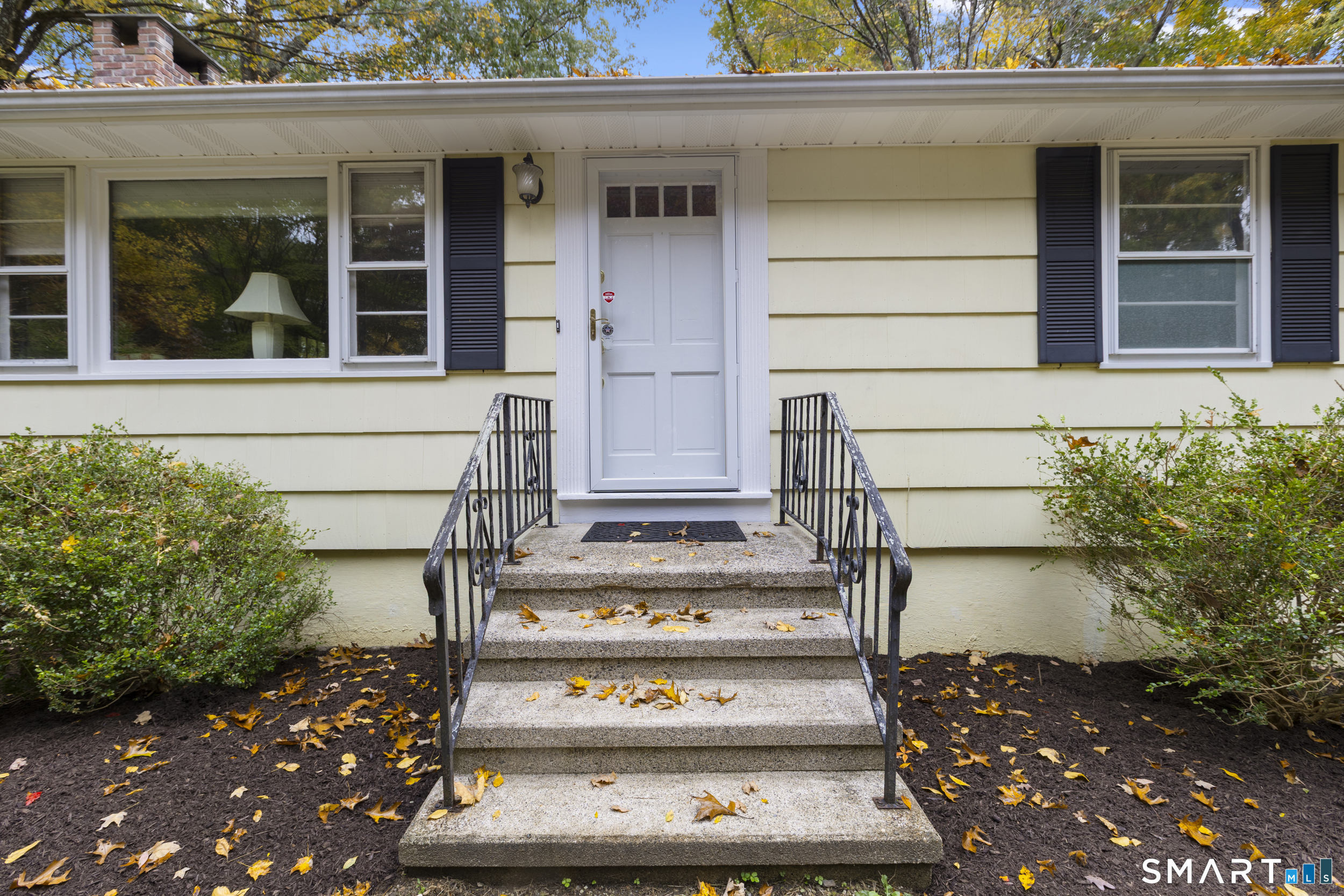 7 Carriage Lane Danbury CT 06810