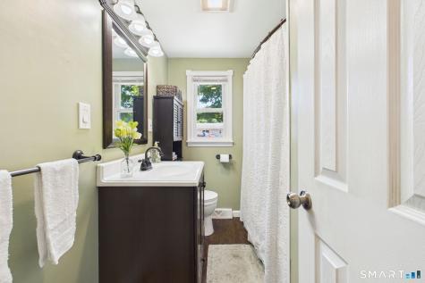 15 Gary Drive Enfield CT 06082