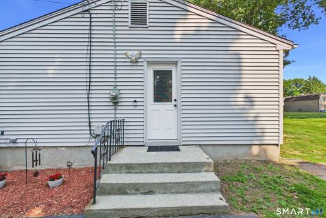 15 Gary Drive Enfield CT 06082