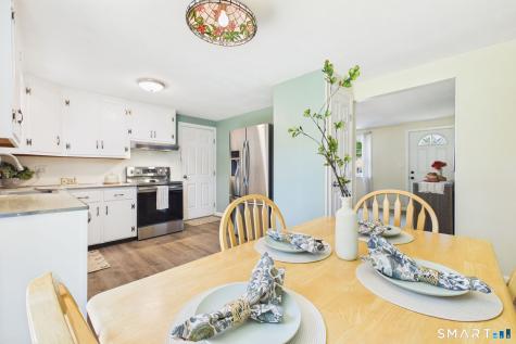 15 Gary Drive Enfield CT 06082
