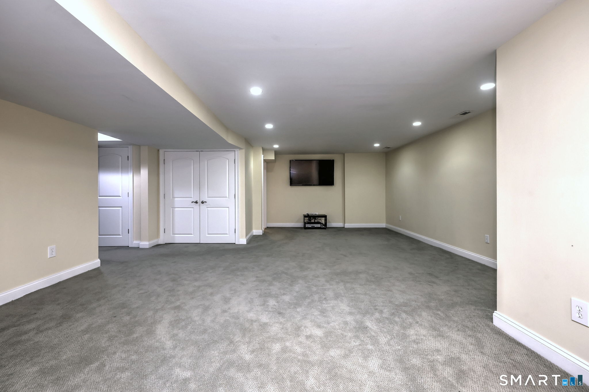 44 Randolph Farm Road Milford CT 06461