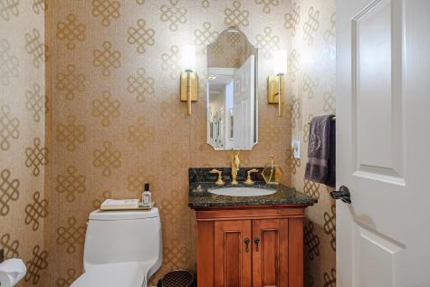 8 Buck Trail Newtown CT 06482