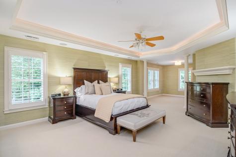 8 Buck Trail Newtown CT 06482
