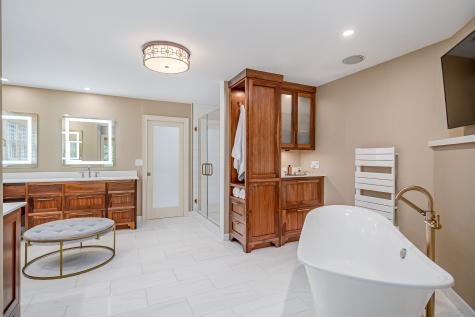 8 Buck Trail Newtown CT 06482