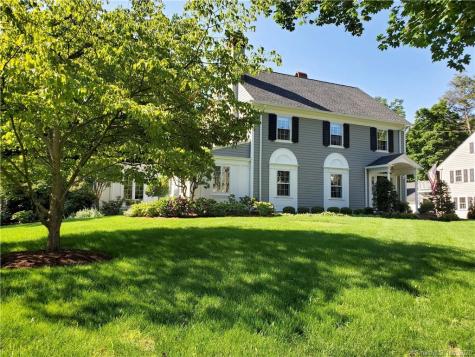 131 Algonquin Road Fairfield CT 06825