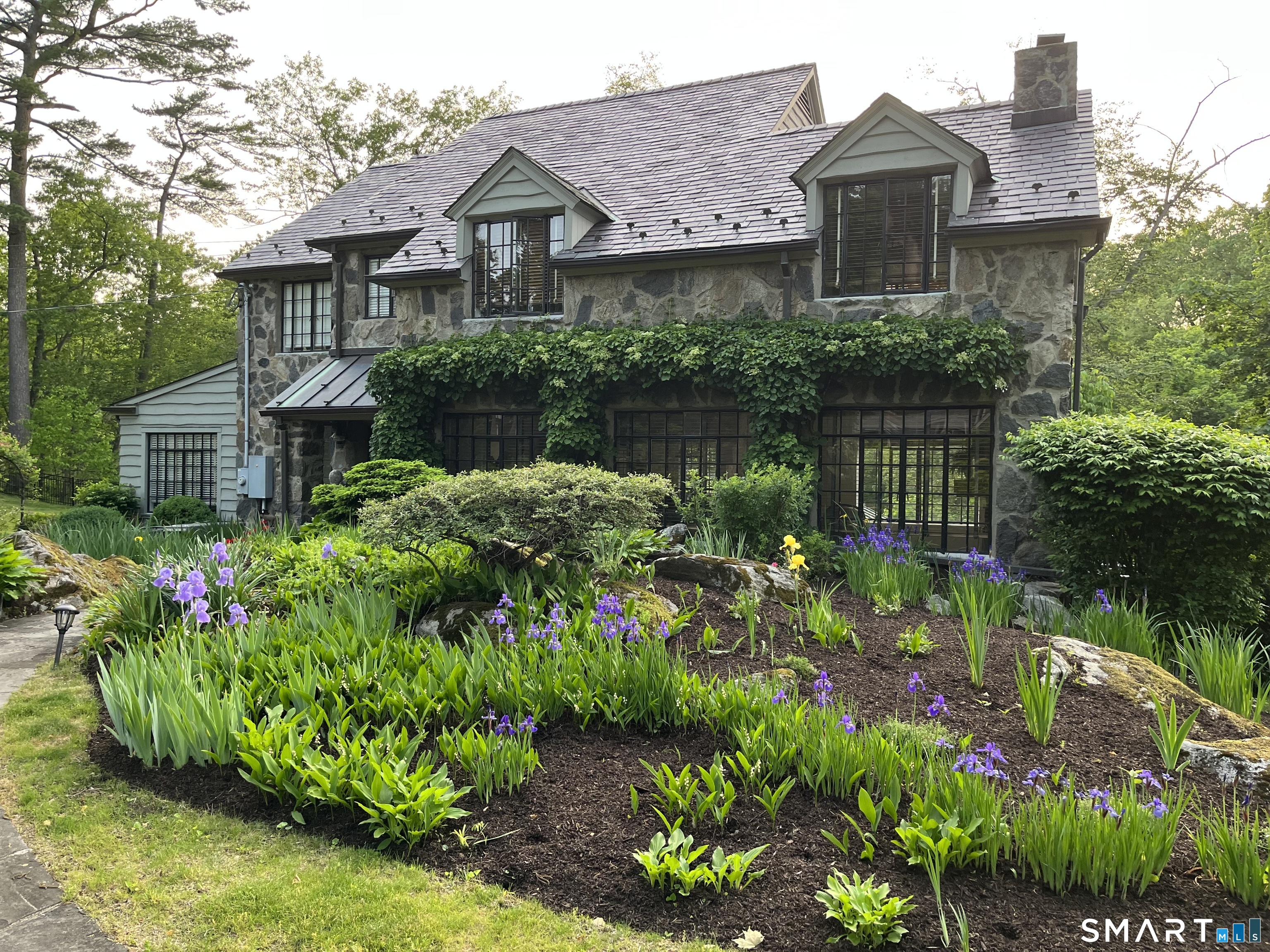 53 Goodwives River Road Darien CT 06820