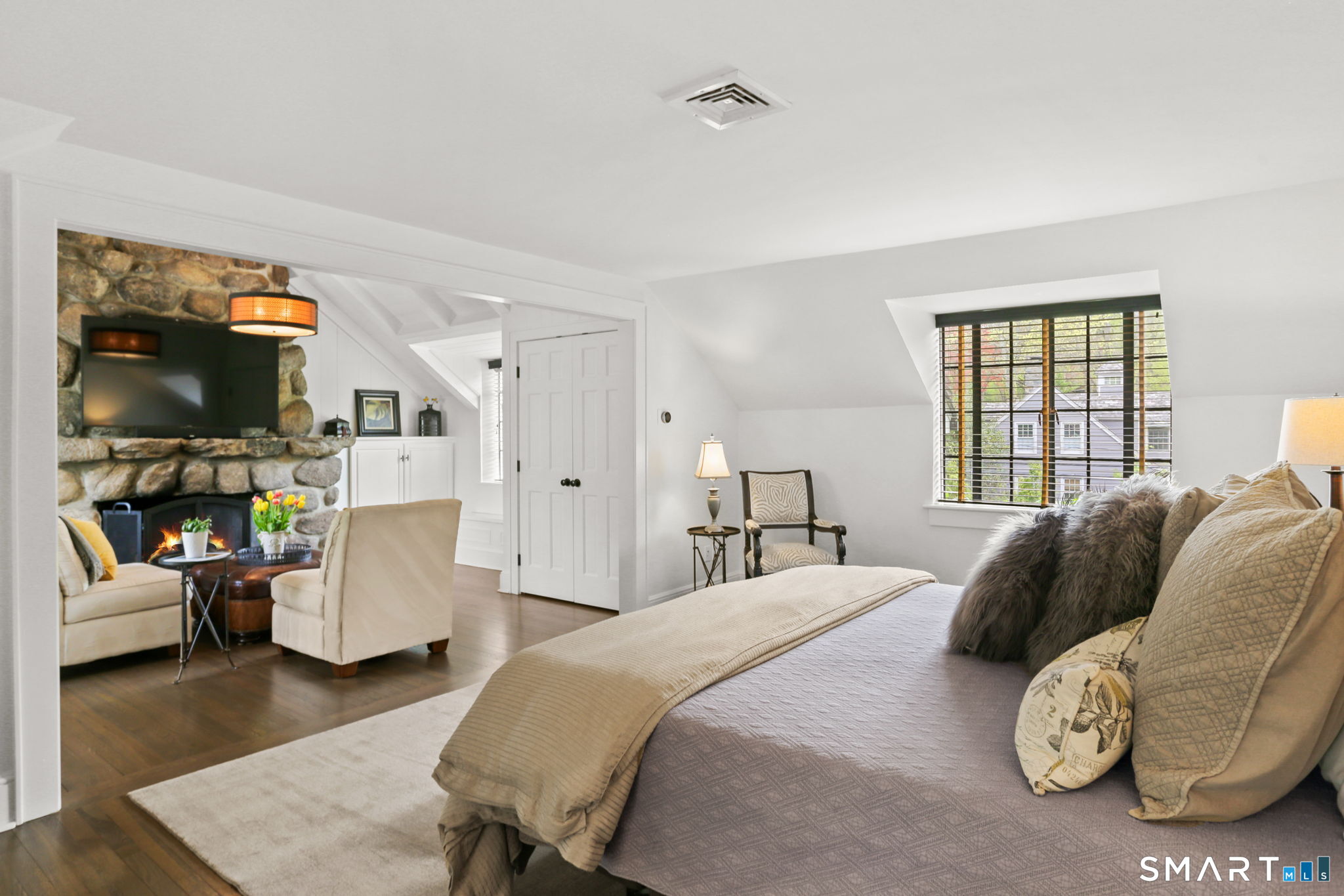 53 Goodwives River Road Darien CT 06820