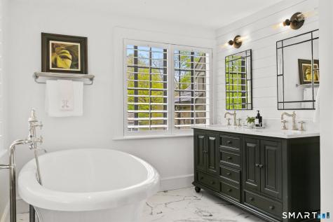53 Goodwives River Road Darien CT 06820