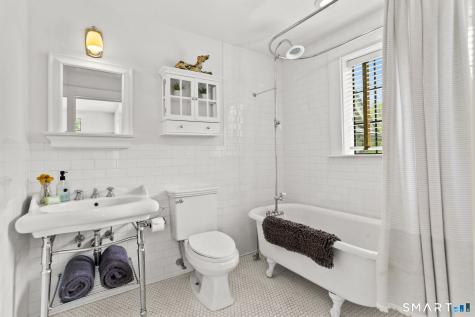53 Goodwives River Road Darien CT 06820