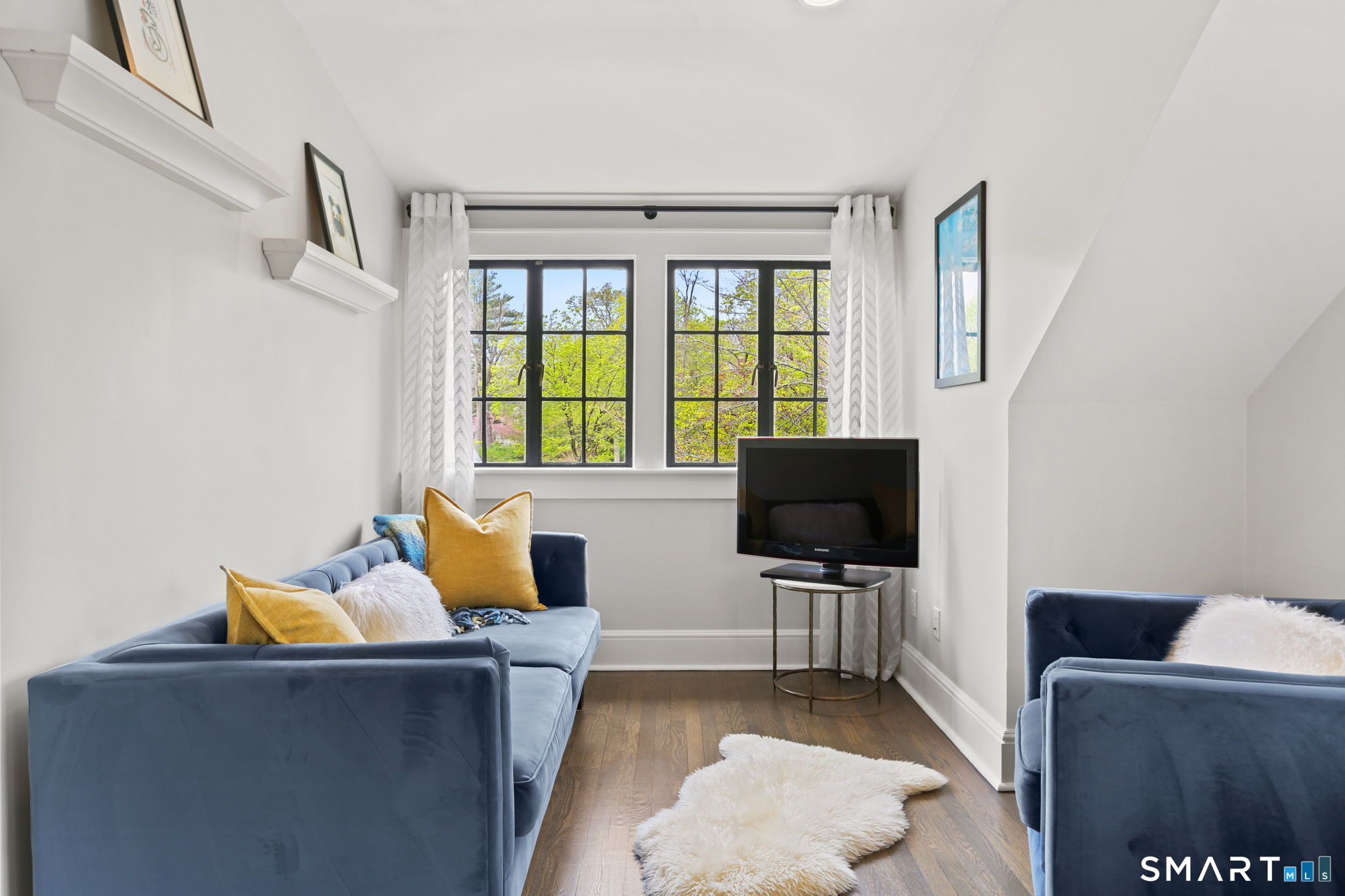 53 Goodwives River Road Darien CT 06820