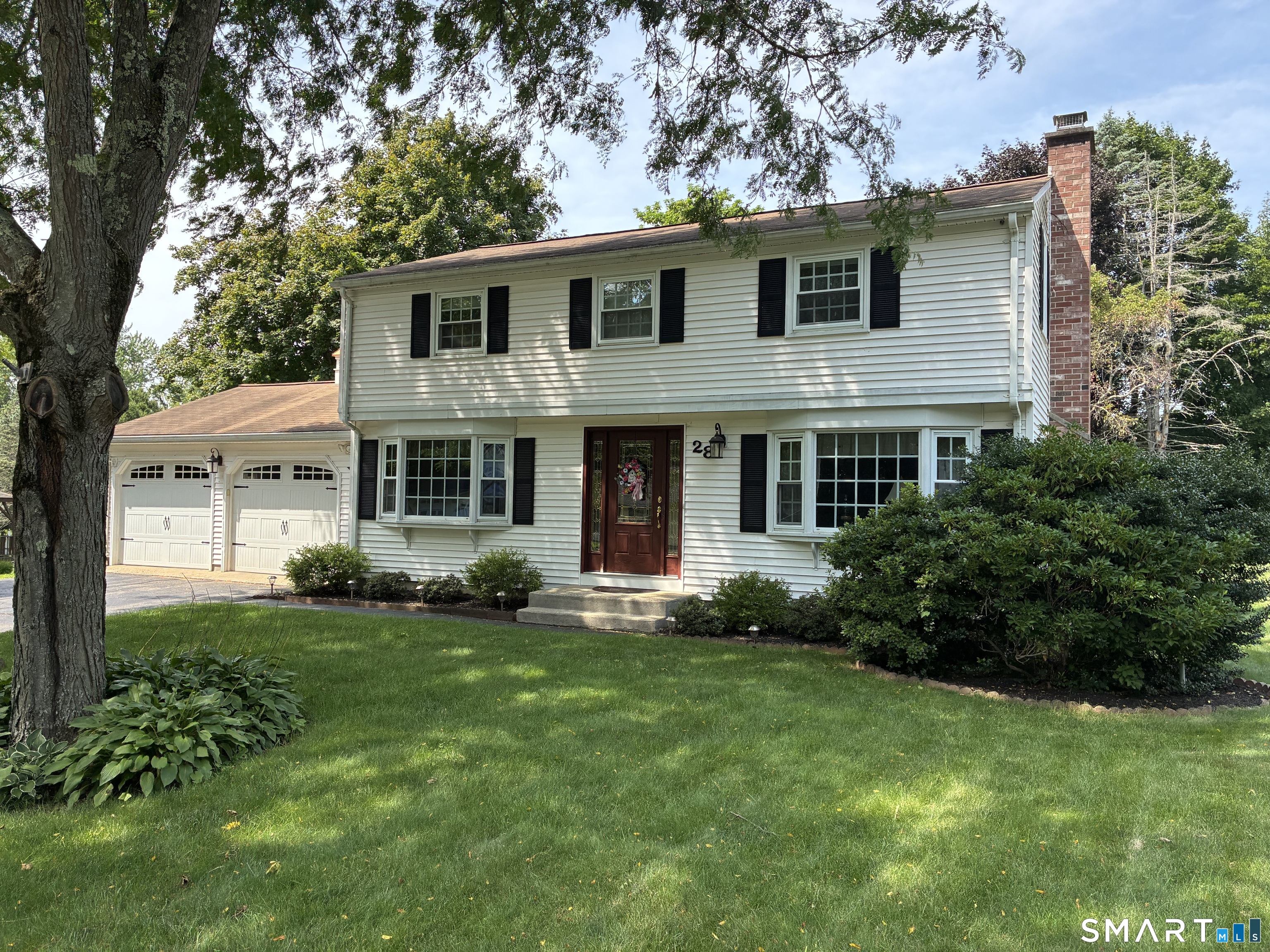 28 Kennedy Drive Enfield CT 06082