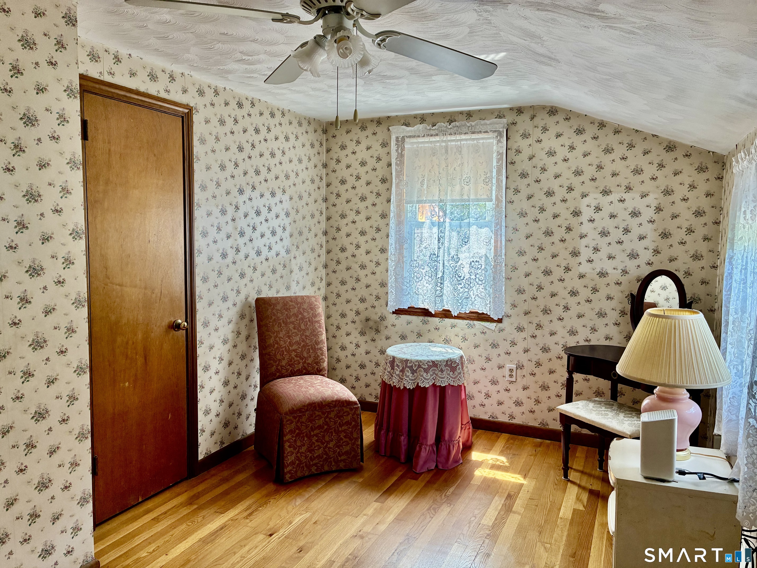 28 Kennedy Drive Enfield CT 06082