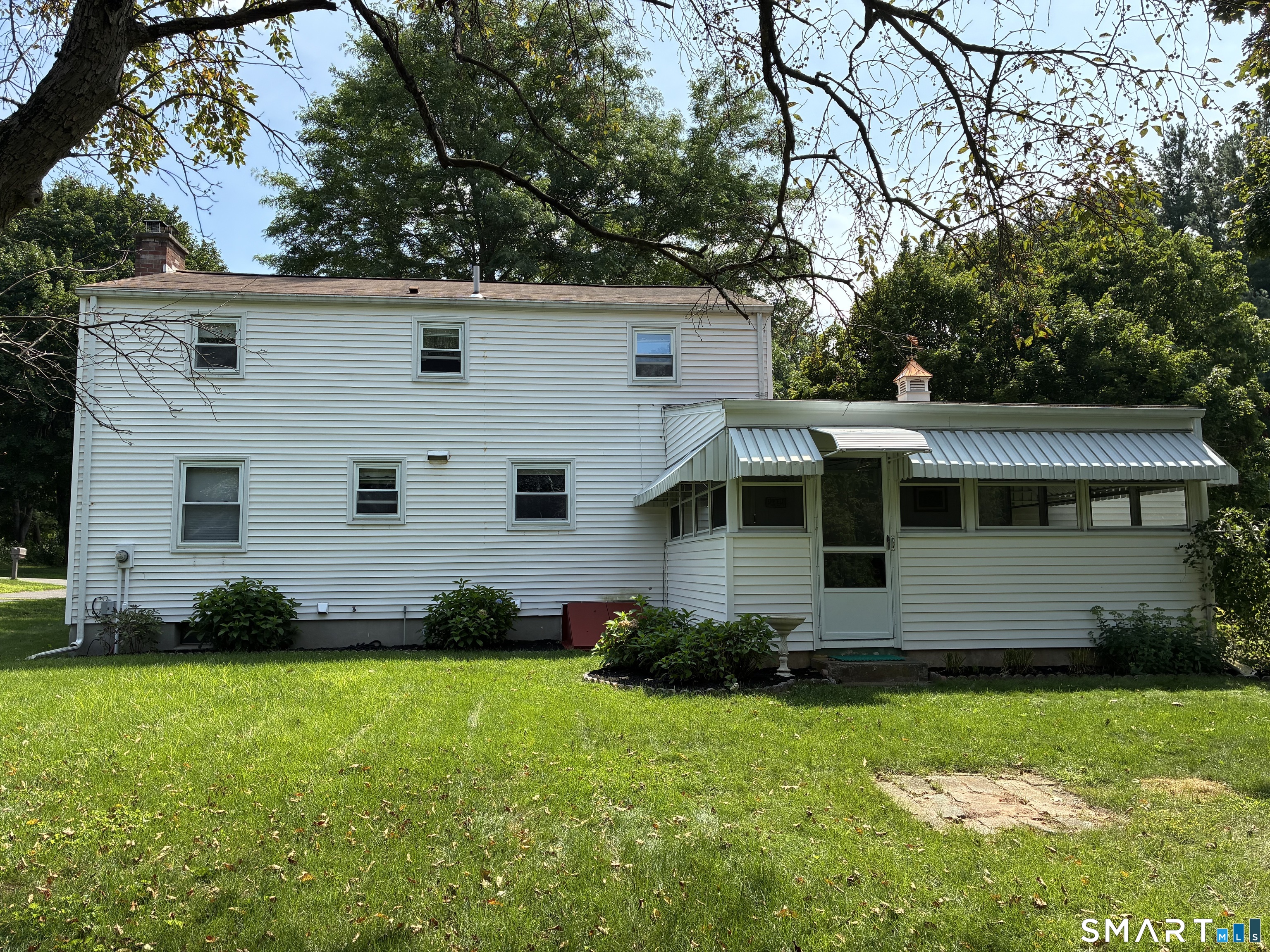 28 Kennedy Drive Enfield CT 06082