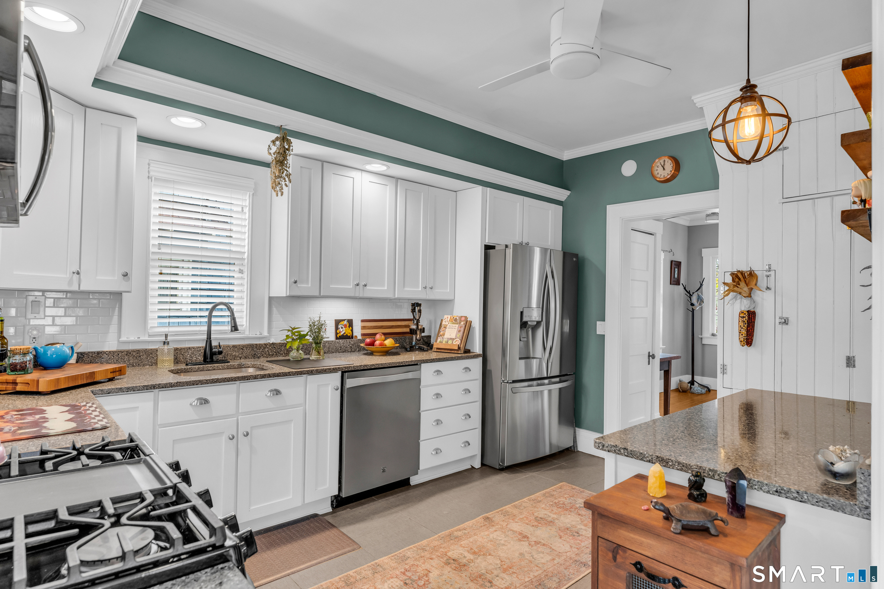 575 Ocean Avenue New London CT 06320