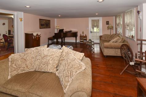 256 Park Avenue Bloomfield CT 06002