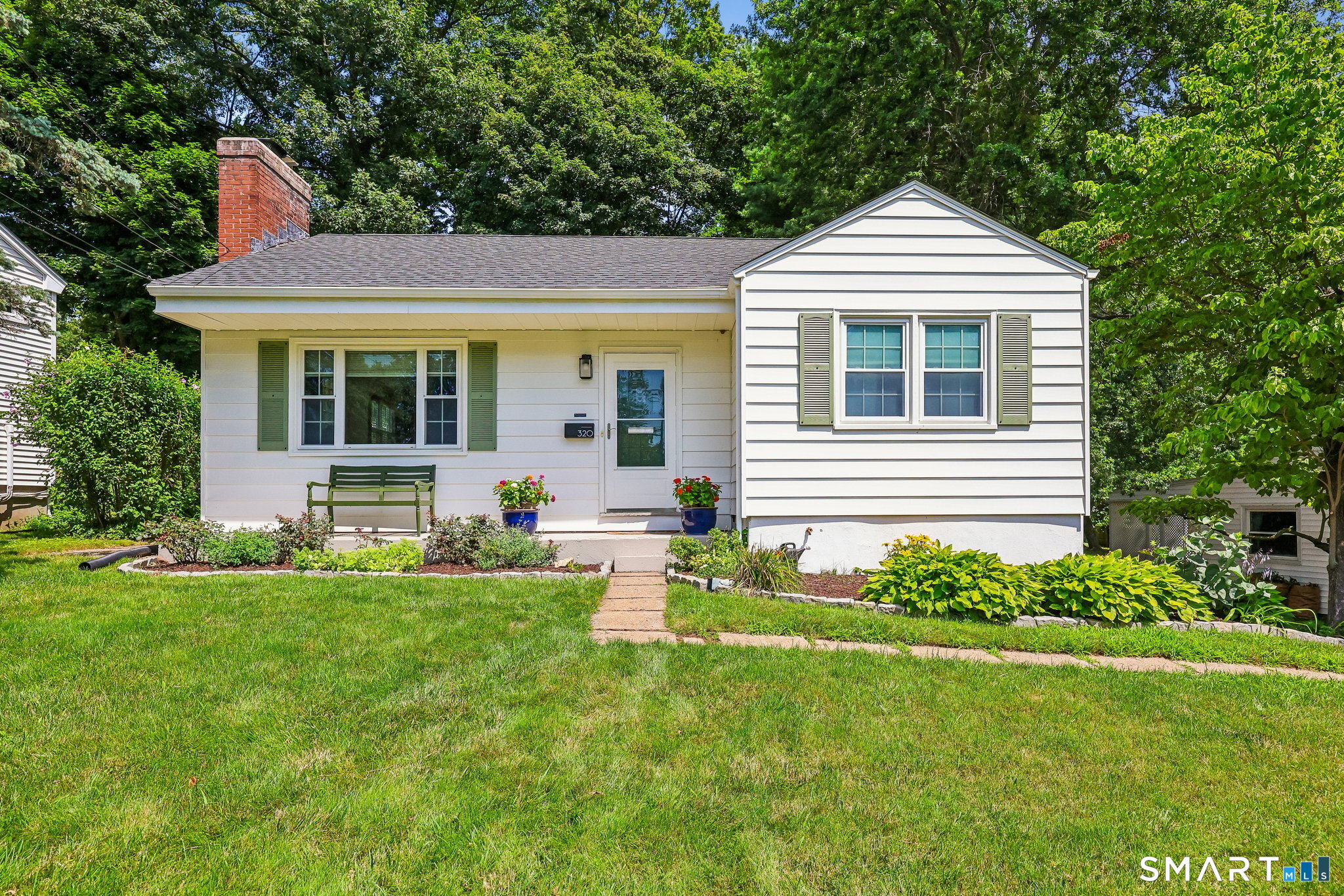 320 Beechwood Road West Hartford CT 06107