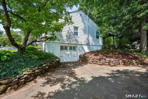 320 Beechwood Road West Hartford CT 06107